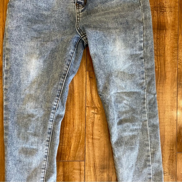 LOVE SOHO Women’s Light Blue High-Waisted Skinny Jeans Size 5 - Picture 6 of 12